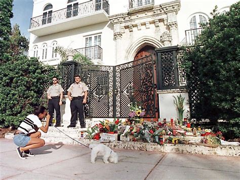 gianni versace ucciao|gianni versace death.